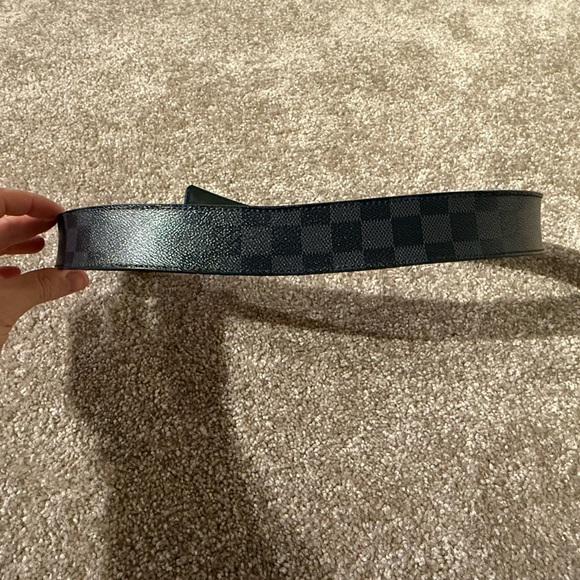 LV BLACK GRAPHITE DARMIER BELT SIZE 85/34 - Picture 4 of 9
